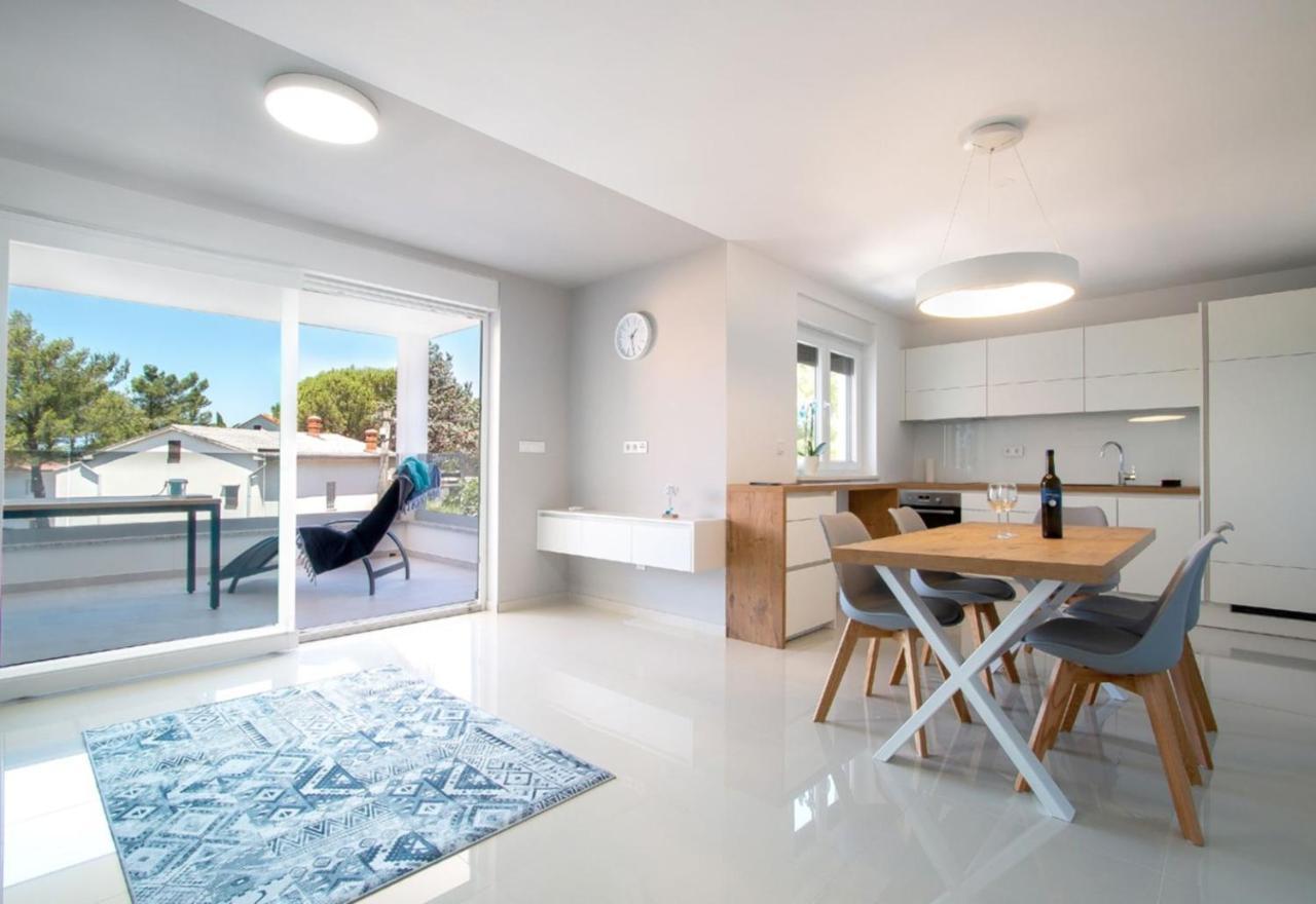 Apartment Nauta Lux Malinska Extérieur photo